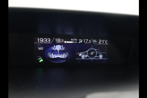 Subaru XV 2.0i e-BOXER AUT. AWD LUXURY + TREKHAAK | CAMERA | ADAPTIVE CRUISE | CARPLAY | STOELVERWARMING