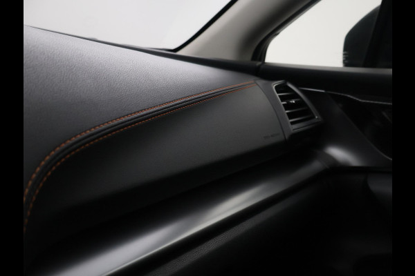 Subaru XV 2.0i e-BOXER AUT. AWD LUXURY + TREKHAAK | CAMERA | ADAPTIVE CRUISE | CARPLAY | STOELVERWARMING