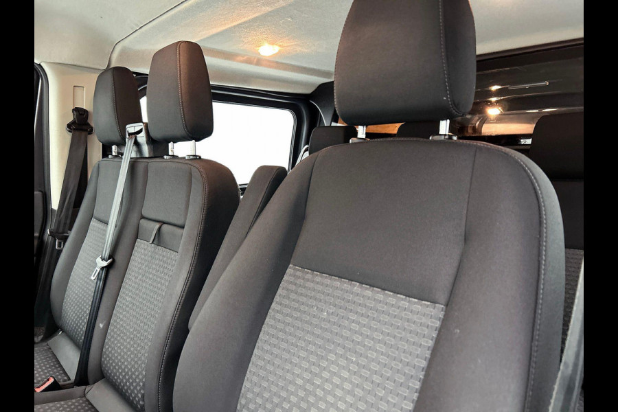Ford Transit Custom 300 2.0 TDCI Automaat L2H1 Trend Dubbele Cabine Airco Navigatie Cruisecontrol Camera PDCVA Trekhaak