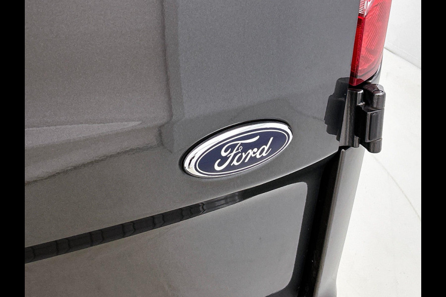 Ford Transit Custom 300 2.0 TDCI Automaat L2H1 Trend Dubbele Cabine Airco Navigatie Cruisecontrol Camera PDCVA Trekhaak
