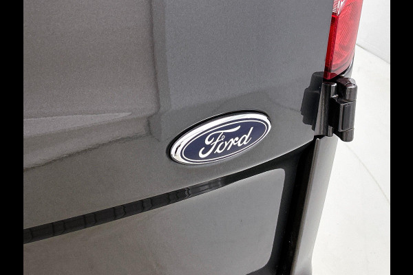 Ford Transit Custom 300 2.0 TDCI Automaat L2H1 Trend Dubbele Cabine Airco Navigatie Cruisecontrol Camera PDCVA Trekhaak