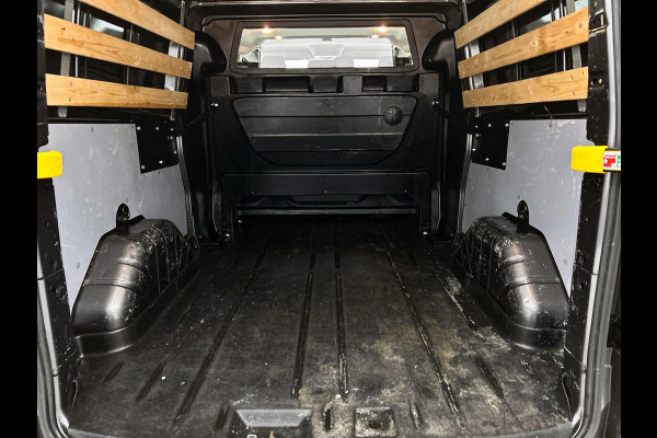 Ford Transit Custom 300 2.0 TDCI Automaat L2H1 Trend Dubbele Cabine Airco Navigatie Cruisecontrol Camera PDCVA Trekhaak