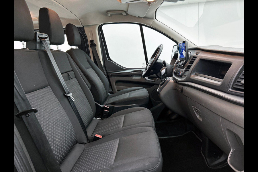 Ford Transit Custom 300 2.0 TDCI Automaat L2H1 Trend Dubbele Cabine Airco Navigatie Cruisecontrol Camera PDCVA Trekhaak
