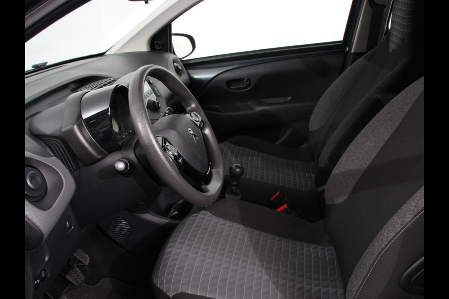 Peugeot 108 1.0 e-VTi Active Airco  Bluetooth  Led  DAB 5 deurs