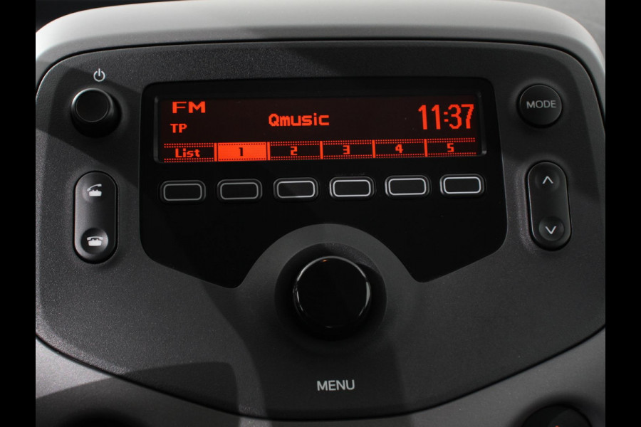 Peugeot 108 1.0 e-VTi Active Airco  Bluetooth  Led  DAB 5 deurs