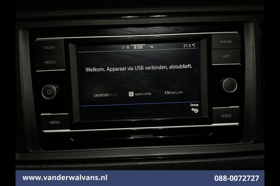 Volkswagen Crafter 2.0 TDI 141pk L3H3 L2H2 Euro6 Airco | Camera | Apple Carplay | Cruisecontrol | 3000kg Trekhaak Android Auto, Chauffeursstoel, Bijrijdersbank