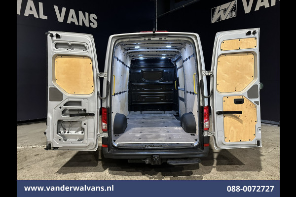 Volkswagen Crafter 2.0 TDI 141pk L3H3 L2H2 Euro6 Airco | Camera | Apple Carplay | Cruisecontrol | 3000kg Trekhaak Android Auto, Chauffeursstoel, Bijrijdersbank
