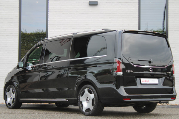 Mercedes-Benz V-Klasse 300d / XXL / AMG / Exclusive / 4-Matic / 7 Pers / Luchtv / Elec Stoel voor + Achter / Burmester / NIEUWSTAAT
