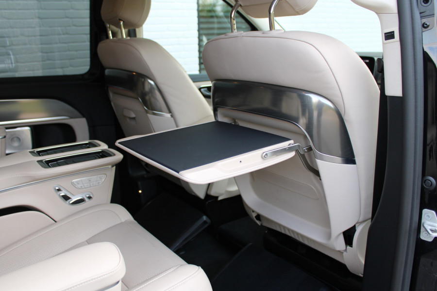 Mercedes-Benz V-Klasse 300d / XXL / AMG / Exclusive / 4-Matic / 7 Pers / Luchtv / Elec Stoel voor + Achter / Burmester / NIEUWSTAAT
