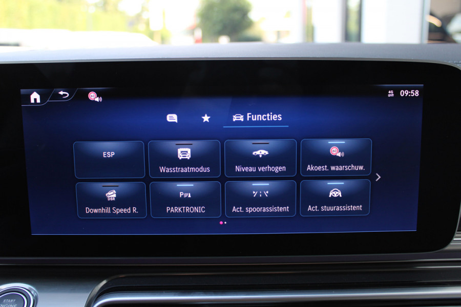 Mercedes-Benz V-Klasse 300d / XXL / AMG / Exclusive / 4-Matic / 7 Pers / Luchtv / Elec Stoel voor + Achter / Burmester / NIEUWSTAAT