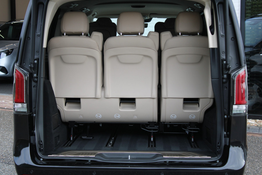 Mercedes-Benz V-Klasse 300d / XXL / AMG / Exclusive / 4-Matic / 7 Pers / Luchtv / Elec Stoel voor + Achter / Burmester / NIEUWSTAAT