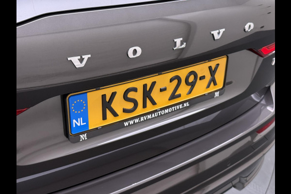 Volvo XC60 Plug-In Hybrid AWD T6 Plus Dark Recharge ADAPT. CRUISE CONTROL | STUUR & STOEL VERWARMING | PANORAMA DAK | 360 GRADEN CAMERA | ELEK. STOELEN MET GEHEUGEN | HARMAN/KARDON AUDIO