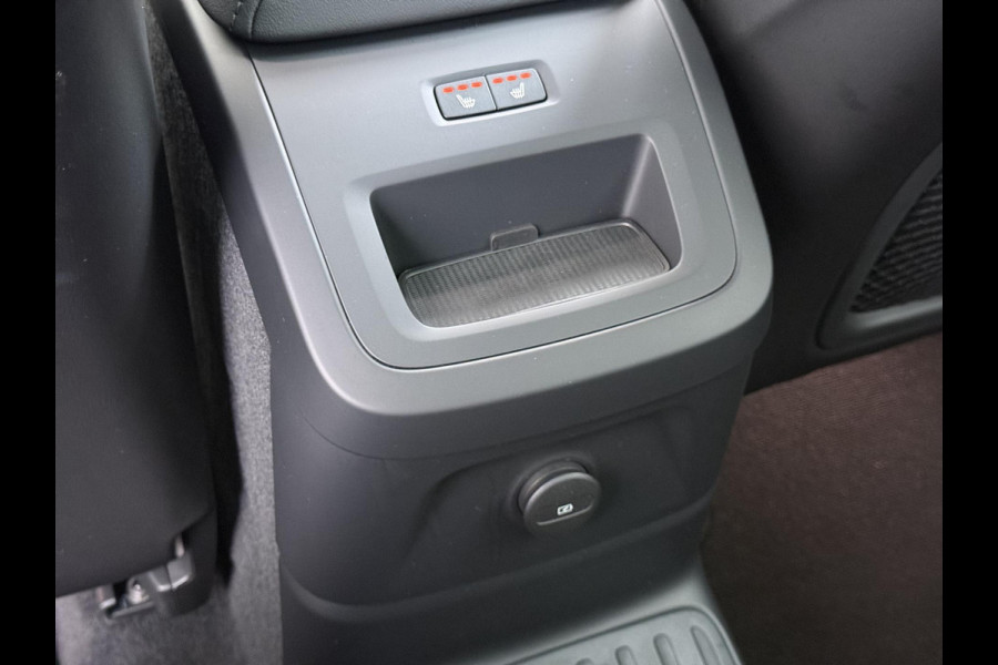Volvo XC60 Plug-In Hybrid AWD T6 Plus Dark Recharge ADAPT. CRUISE CONTROL | STUUR & STOEL VERWARMING | PANORAMA DAK | 360 GRADEN CAMERA | ELEK. STOELEN MET GEHEUGEN | HARMAN/KARDON AUDIO