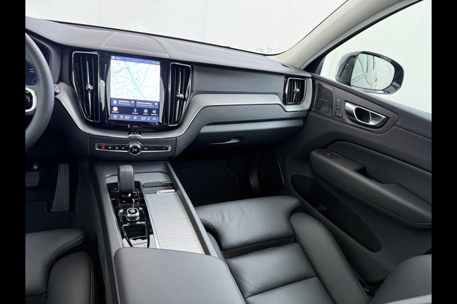 Volvo XC60 Plug-In Hybrid AWD T6 Plus Dark Recharge ADAPT. CRUISE CONTROL | STUUR & STOEL VERWARMING | PANORAMA DAK | 360 GRADEN CAMERA | ELEK. STOELEN MET GEHEUGEN | HARMAN/KARDON AUDIO