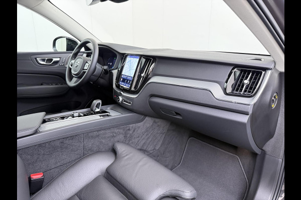 Volvo XC60 Plug-In Hybrid AWD T6 Plus Dark Recharge ADAPT. CRUISE CONTROL | STUUR & STOEL VERWARMING | PANORAMA DAK | 360 GRADEN CAMERA | ELEK. STOELEN MET GEHEUGEN | HARMAN/KARDON AUDIO