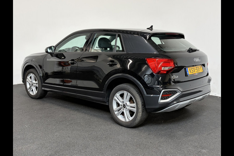 Audi Q2 35 TFSI Automaat Prestige Navigatie Apple Carplay/Android Auto Camera Verwarmde voorstoelen Led Parkeer sensoren