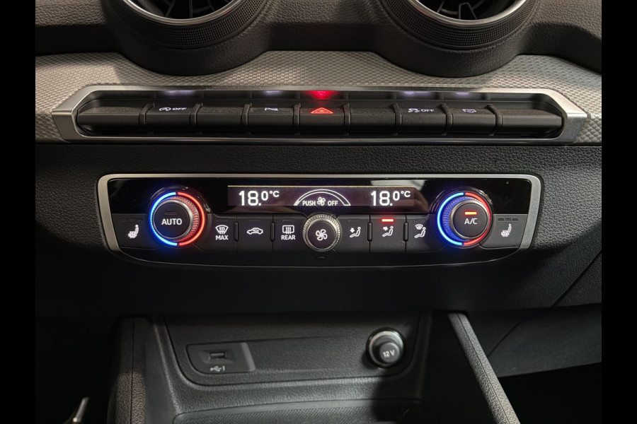 Audi Q2 35 TFSI Automaat Prestige Navigatie Apple Carplay/Android Auto Camera Verwarmde voorstoelen Led Parkeer sensoren
