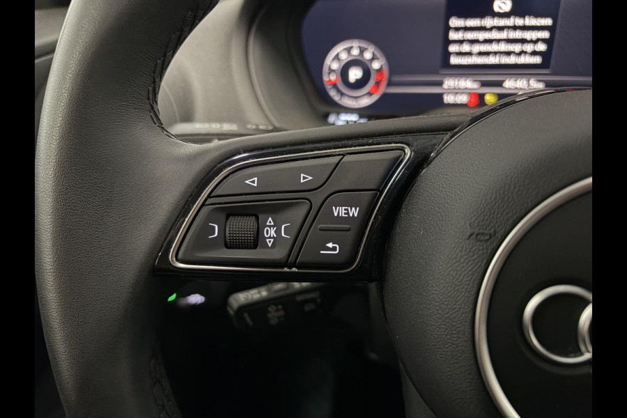 Audi Q2 35 TFSI Automaat Prestige Navigatie Apple Carplay/Android Auto Camera Verwarmde voorstoelen Led Parkeer sensoren