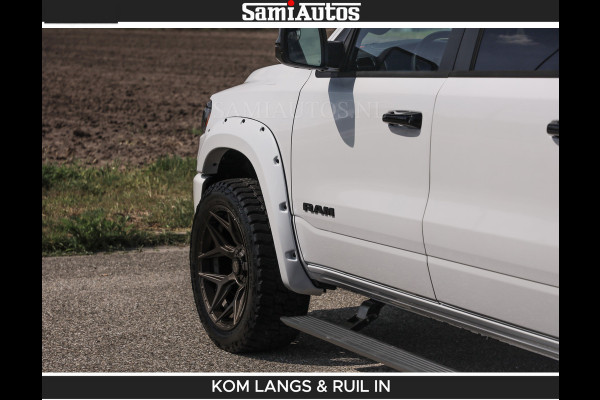 Dodge Ram LIMITED H.O 540 PK 706Nm | Massage + Full Option | De Meest Luxe en Volle Pick-Up in zijn Klasse | Comfortabele Dubbele Cabine met Royale 5 Zitplaatsen | BPM vrij | Nu Leverbaar uit Voorraad | Voorraad Nr 2336 - 7700 | De specialist in Amerikaanse pick‑ups in Nederland en Europa.