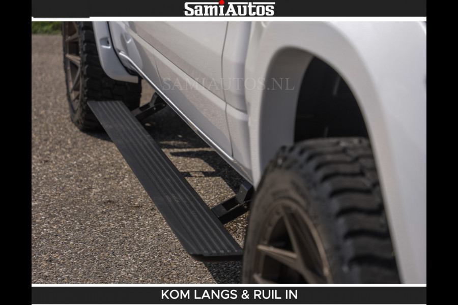 Dodge Ram LIMITED H.O 540 PK 706Nm | Massage + Full Option | De Meest Luxe en Volle Pick-Up in zijn Klasse | Comfortabele Dubbele Cabine met Royale 5 Zitplaatsen | BPM vrij | Nu Leverbaar uit Voorraad | Voorraad Nr 2336 - 7700 | De specialist in Amerikaanse pick‑ups in Nederland en Europa.