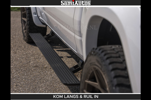 Dodge Ram LIMITED H.O 540 PK 706Nm | Massage + Full Option | De Meest Luxe en Volle Pick-Up in zijn Klasse | Comfortabele Dubbele Cabine met Royale 5 Zitplaatsen | BPM vrij | Nu Leverbaar uit Voorraad | Voorraad Nr 2336 - 7700 | De specialist in Amerikaanse pick‑ups in Nederland en Europa.