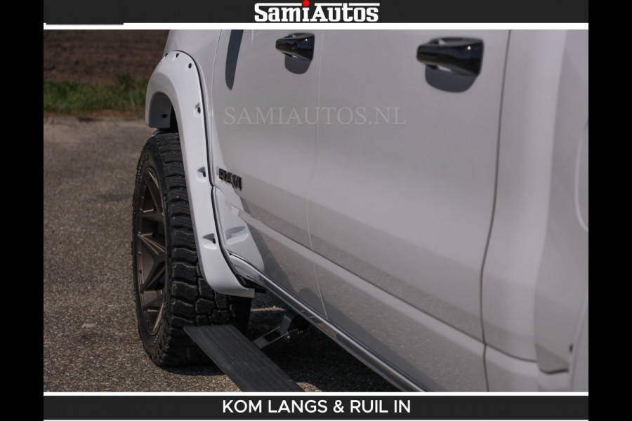 Dodge Ram LIMITED H.O 540 PK 706Nm | Massage + Full Option | De Meest Luxe en Volle Pick-Up in zijn Klasse | Comfortabele Dubbele Cabine met Royale 5 Zitplaatsen | BPM vrij | Nu Leverbaar uit Voorraad | Voorraad Nr 2336 - 7700 | De specialist in Amerikaanse pick‑ups in Nederland en Europa.