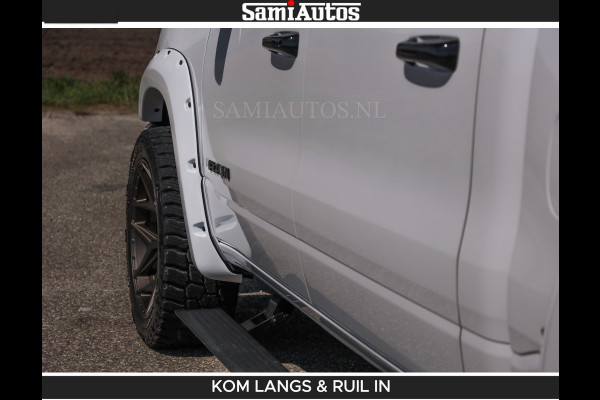 Dodge Ram LIMITED H.O 540 PK 706Nm | Massage + Full Option | De Meest Luxe en Volle Pick-Up in zijn Klasse | Comfortabele Dubbele Cabine met Royale 5 Zitplaatsen | BPM vrij | Nu Leverbaar uit Voorraad | Voorraad Nr 2336 - 7700 | De specialist in Amerikaanse pick‑ups in Nederland en Europa.