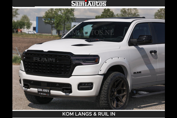 Dodge Ram LIMITED H.O 540 PK 706Nm | Massage + Full Option | De Meest Luxe en Volle Pick-Up in zijn Klasse | Comfortabele Dubbele Cabine met Royale 5 Zitplaatsen | BPM vrij | Nu Leverbaar uit Voorraad | Voorraad Nr 2336 - 7700 | De specialist in Amerikaanse pick‑ups in Nederland en Europa.