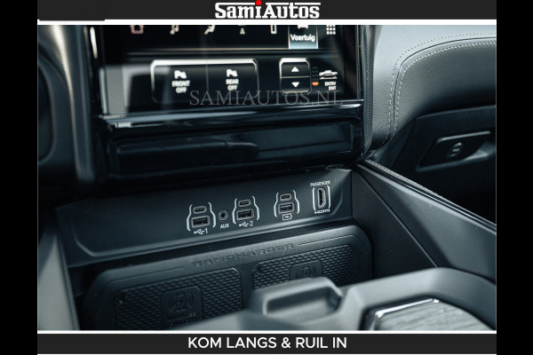 Dodge Ram LIMITED H.O 540 PK 706Nm | Massage + Full Option | De Meest Luxe en Volle Pick-Up in zijn Klasse | Comfortabele Dubbele Cabine met Royale 5 Zitplaatsen | BPM vrij | Nu Leverbaar uit Voorraad | Voorraad Nr 2336 - 7700 | De specialist in Amerikaanse pick‑ups in Nederland en Europa.