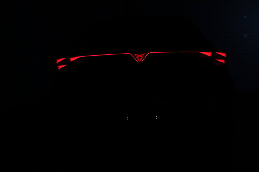 CUPRA Formentor 1.5 TSI e-Hybrid Business > 126 km WLTP/Midnight Black/360°/Travel assist