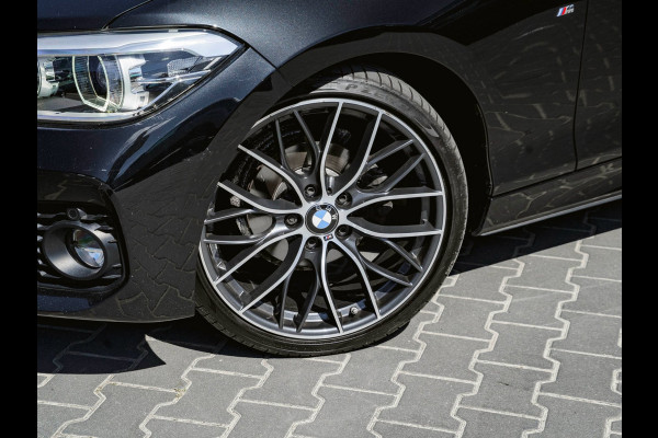 BMW 1-serie 118i M Sport Edition| LEDER | STOELVERWARMING | 19 INCH | PDC | NAVI