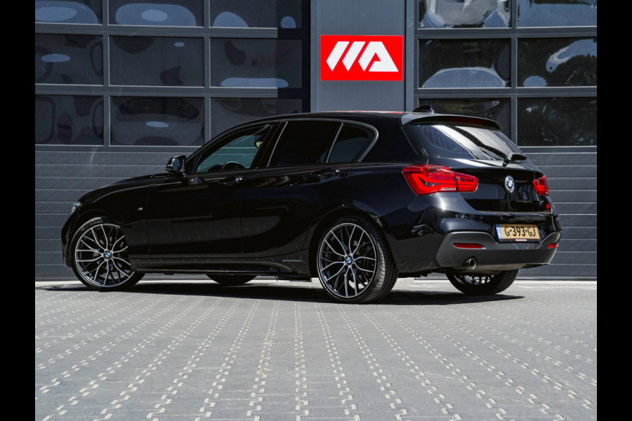 BMW 1-serie 118i M Sport Edition| LEDER | STOELVERWARMING | 19 INCH | PDC | NAVI