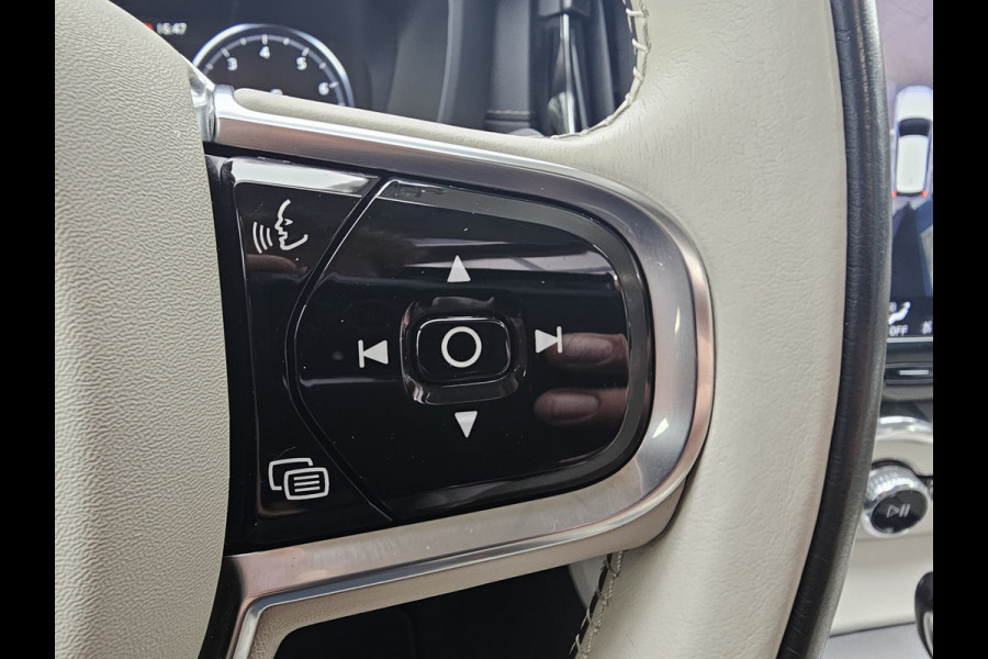 Volvo XC60 2.0 T4 Inscription Polestar Engineered | Pano | Luchtvering | Leder | Stoelverwarming & ventilatie | Camera | Trekhaak | ACC | App-connect |