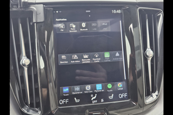 Volvo XC60 2.0 T4 Inscription Polestar Engineered | Pano | Luchtvering | Leder | Stoelverwarming & ventilatie | Camera | Trekhaak | ACC | App-connect |
