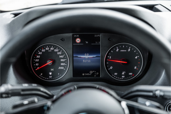 Mercedes-Benz Sprinter 317 1.9 CDI L2H2 | AMG | LED | CarPlay | Camera | Navigatie | Stoelverwarming | Cruise control | Dealer onderhouden | Lederen bekleding | Nieuwe APK | 12 maanden garantie | L2H2