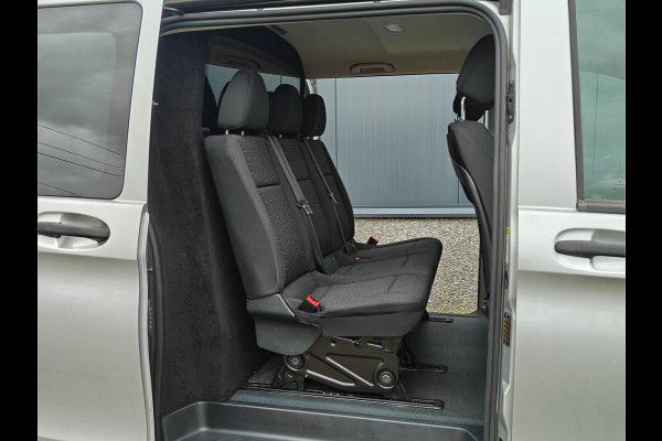 Mercedes-Benz Vito 119 L2 4x4 Automaat LED Dubbel Cabine Trekhaak Standkachel Stoelverwarming Distronic Trekhaak 2500 kg.