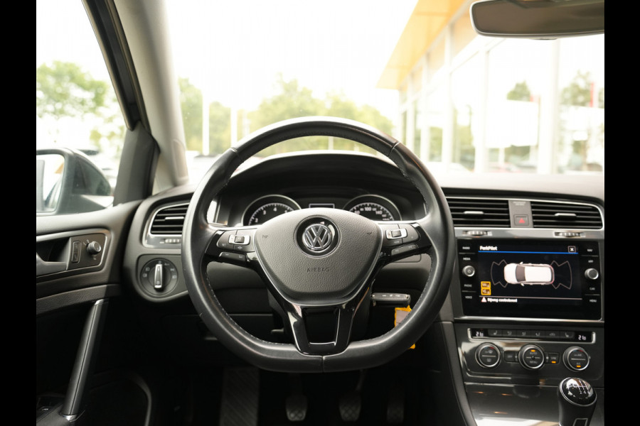 Volkswagen Golf 1.0 TSI Comfortline Business | Adaptive Cruise | Stoelverwarming | Android/Apple Carplay
