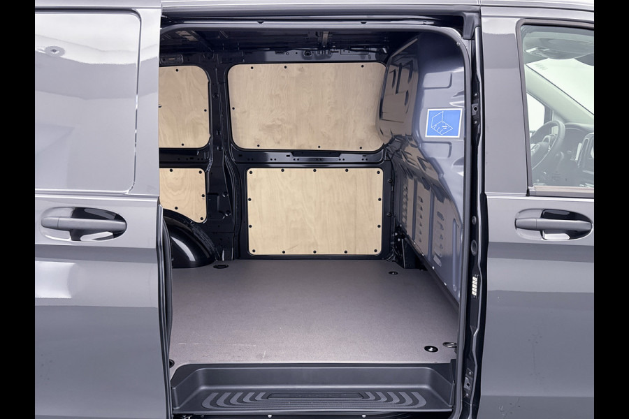 Mercedes-Benz Vito 116 L2 Pro Trekhaak Led Camera met sensoren Betimmering Cruise Control