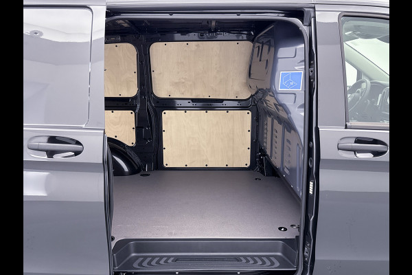 Mercedes-Benz Vito 116 L2 Pro Trekhaak Led Camera met sensoren Betimmering Cruise Control