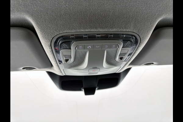 Mercedes-Benz Vito 116 CDI L2 Pro Multibeam Led Trekhaak Achteruitrijcamera met sonsoren Betimmering Cruise Control