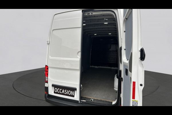 Volkswagen Crafter L4H3 2.0 TDI 140pk Automaat / Navigatie / Trekhaak / Betimmering / Bijrijdersbank