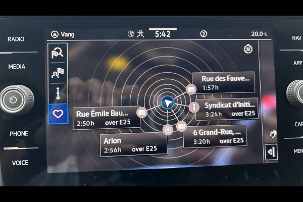 Volkswagen Crafter L4H3 2.0 TDI 140pk Automaat / Navigatie / Trekhaak / Betimmering / Bijrijdersbank