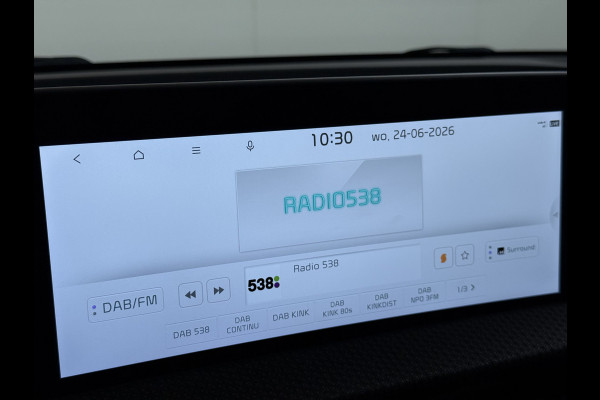 Kia Ev6 Plus Long Range 77.4kWh Trekhaak Leer+Ventilatie+Verwarming(+bank) Camera Adap.Cruise Warmtepomp Meridian®-Audio Stuur+Achterban SOH 100% Elek.Achterklep Apple Carplay Android Privacy Glas Pdc Lmv Led DAB 1.600KG Trekgewicht Dealeronderhouden