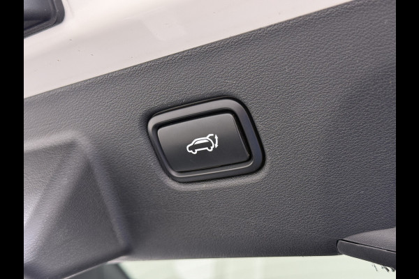 Kia Ev6 Plus Long Range 77.4kWh Trekhaak Leer+Ventilatie+Verwarming(+bank) Camera Adap.Cruise Warmtepomp Meridian®-Audio Stuur+Achterban SOH 100% Elek.Achterklep Apple Carplay Android Privacy Glas Pdc Lmv Led DAB 1.600KG Trekgewicht Dealeronderhouden