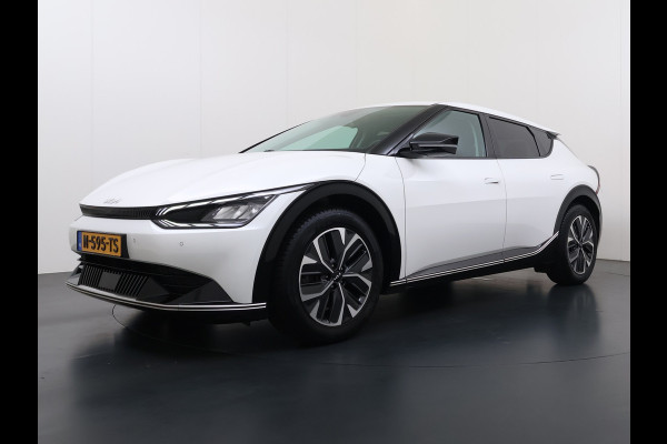 Kia Ev6 Plus Long Range 77.4kWh Trekhaak Leer+Ventilatie+Verwarming(+bank) Camera Adap.Cruise Warmtepomp Meridian®-Audio Stuur+Achterban SOH 100% Elek.Achterklep Apple Carplay Android Privacy Glas Pdc Lmv Led DAB 1.600KG Trekgewicht Dealeronderhouden