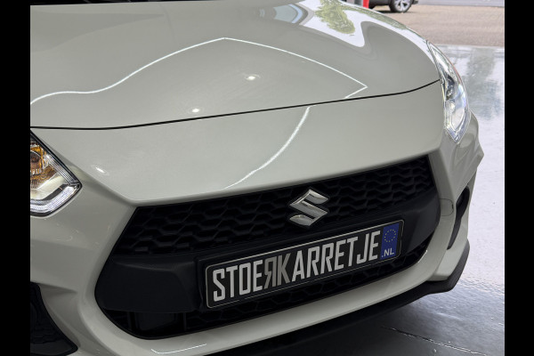 Suzuki Swift 1.4 Sport Smart Hybrid Navi | 17" | Carplay | Camera | Stoelverwarming | ACC | Dodehoek | 100% Elk jaar Suzuki Dealer onderhouden!