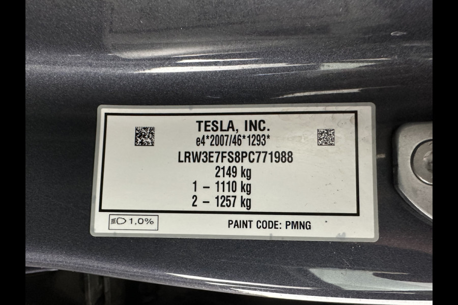 Tesla Model 3 RWD 60 kWh [3-Fase-11kW] {SoH-88%} (INCL-BTW) Aut. *PANO | AUTOPILOT | LEATHER | KEYLESS | FULL-LED | MEMORY-PACK | TOPVIEW | DAB | CARPLAY | DIGI-COCKPIT | LANE-ASSIST | HEATED-COMFORTSEATS | 18"ALU*