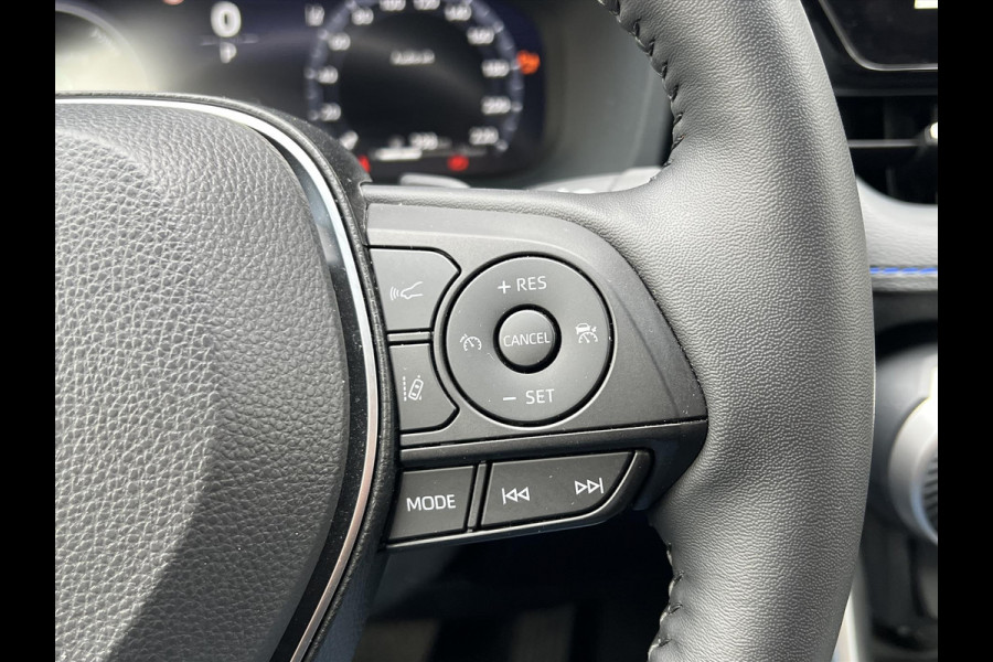 Toyota RAV4 2.5 Hybrid Bi Tone Plus | JBL, 360 Camera, Groot scherm, Stoel + Stuurverwarming, Blind spot, Elektrische achterklep