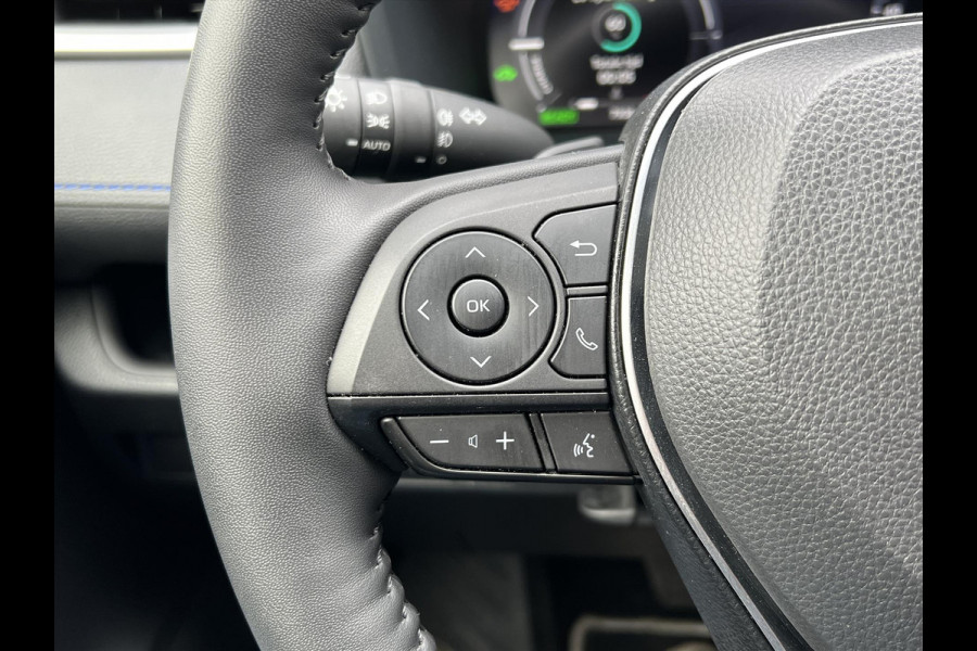 Toyota RAV4 2.5 Hybrid Bi Tone Plus | JBL, 360 Camera, Groot scherm, Stoel + Stuurverwarming, Blind spot, Elektrische achterklep