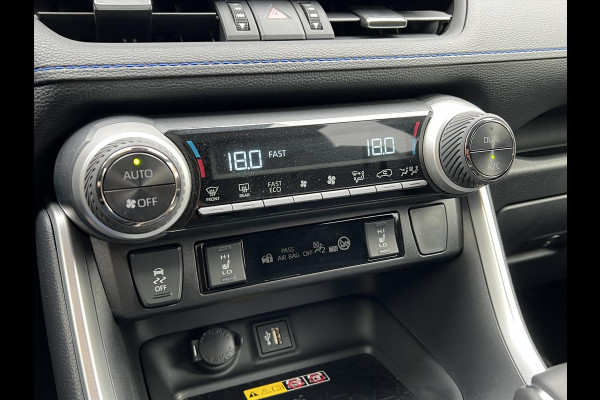 Toyota RAV4 2.5 Hybrid Bi Tone Plus | JBL, 360 Camera, Groot scherm, Stoel + Stuurverwarming, Blind spot, Elektrische achterklep